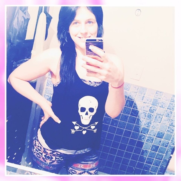 Profile Picture of Jessica Brusso (@jessicabrusso) on Poshmark