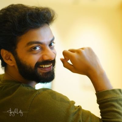 Profile Picture of Vinoth Kishan (@vinoth_kishan) on Twitter