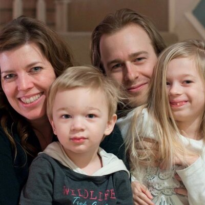 Profile Picture of Kendall Curtis (@kendallcreates) on Twitter