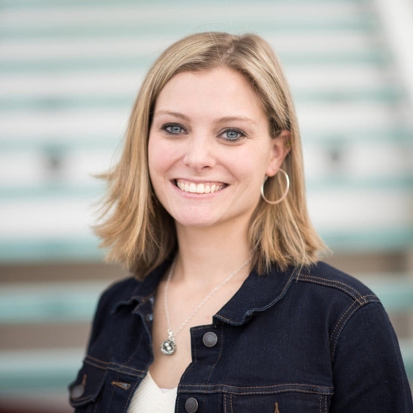 Profile Picture of Amanda Frederick (@squirt0587) on Poshmark