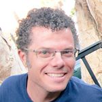 Profile Picture of Andrew Ehrhardt (@professeuretcycliste) on Instagram