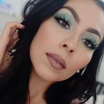 Profile Picture of April Myra Garcia (@modernbeautymama) on Instagram