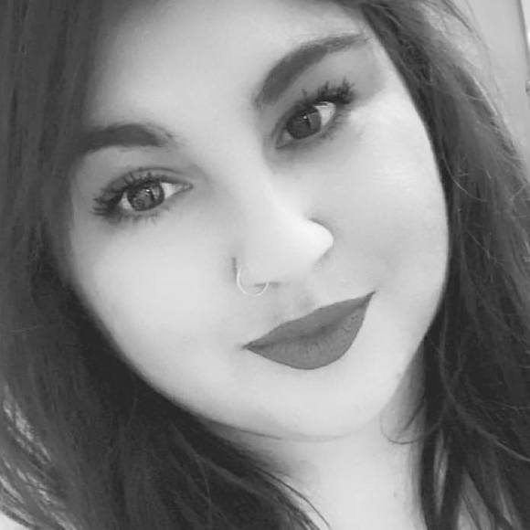 Profile Picture of Limo Dawoudi (@dawoudilimo) on Poshmark