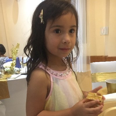 Profile Picture of Ursula Albert (@ursulakalbert) on Twitter