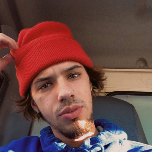 Profile Picture of Jeremy Pagan (@jrmyali) on Poshmark