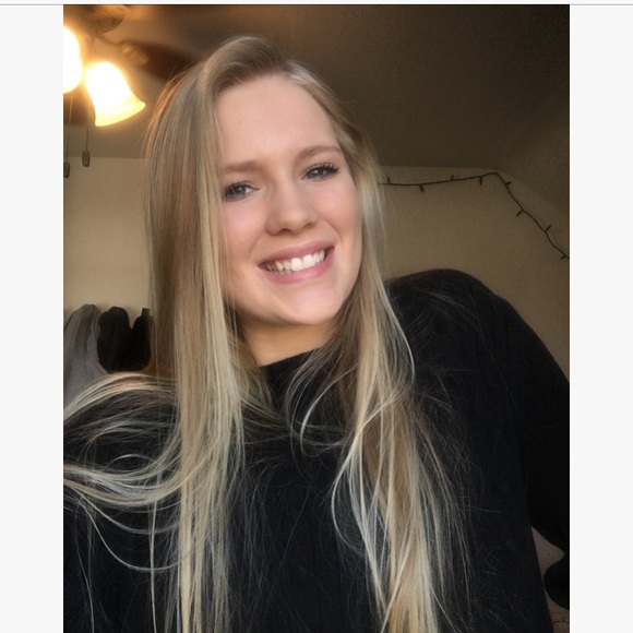 Profile Picture of Kayden Gillitzer (@kaydengillitzer) on Poshmark