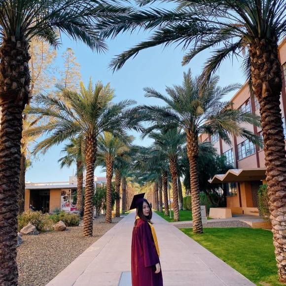 Ariel Lam - Poshmark Profile Picture of Ariel Lam (@ariellam961110) on Poshmark