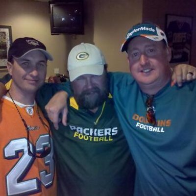 Profile Picture of Daniel Towns (@fishbowlGreer) on Twitter