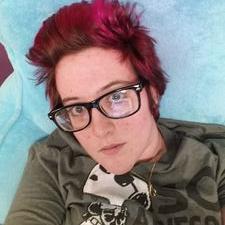 Profile Picture of Leia Walker (@L5kywalker) on Twitter