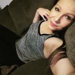 Profile Picture of Melanie Rocha (@rochamelly) on Instagram