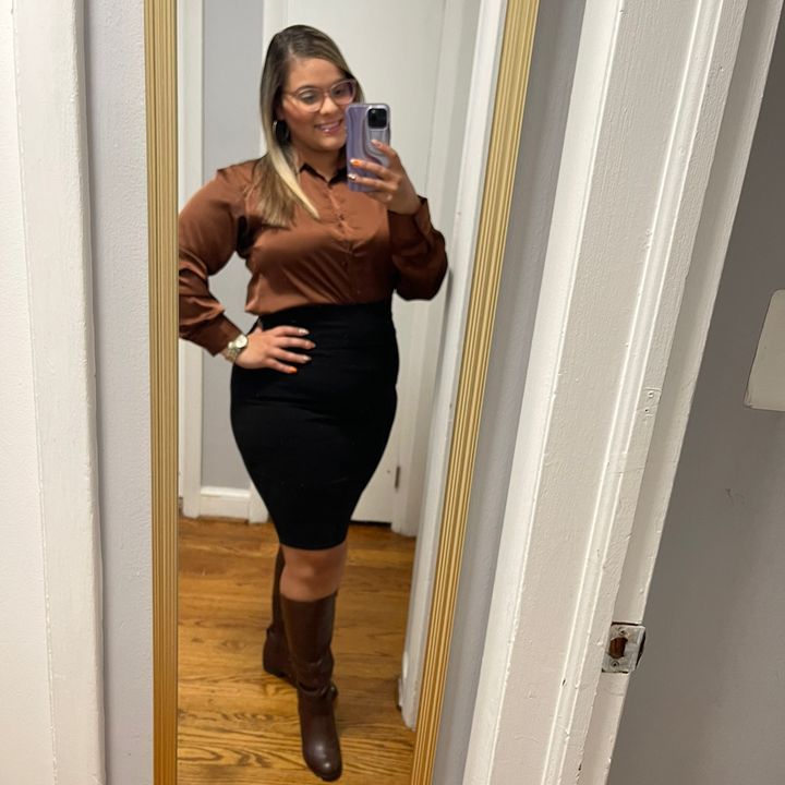 Profile Picture of Alexandra Bonet Herr (@alexandrabonether) on Tiktok