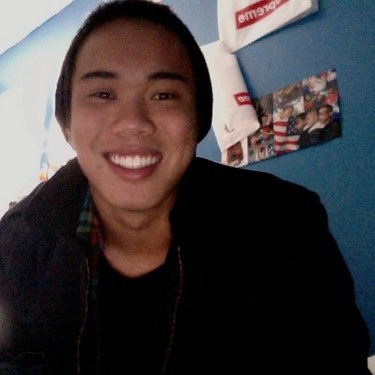 Profile Picture of Chris Giron (@JesusDesGarcons) on Twitter