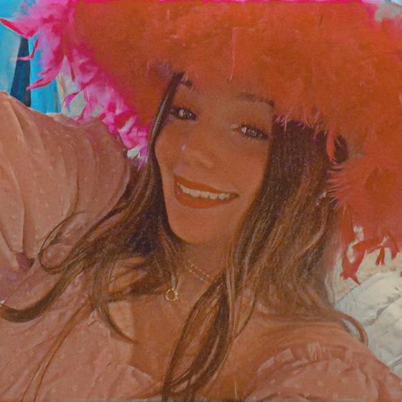 Profile Picture of Bailey Diebner (@baileydiebner9) on Poshmark