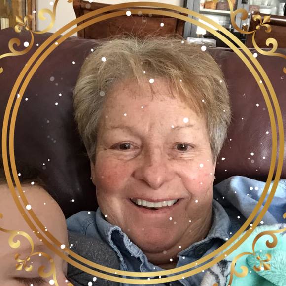 Profile Picture of Terri Byrer (@terribyrer) on Poshmark