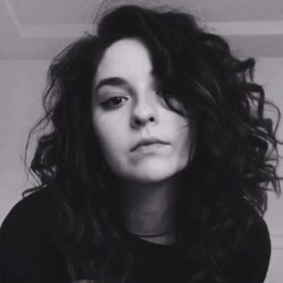 Profile Picture of Hanna Tageson-ramirez (@dreamsofdancing) on Poshmark