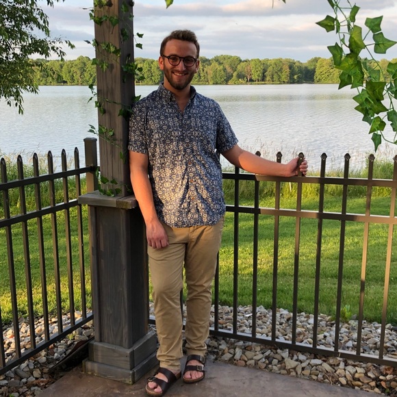 Profile Picture of Adam Tatgenhorst (@adamtatg) on Poshmark