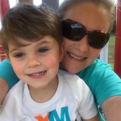 Profile Picture of Angie Thornton (@mat728) on Twitter