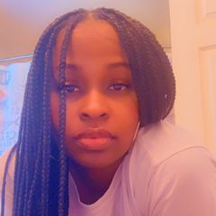 Profile Picture of arielmaxwell77 (@arielmaxwell77) on Tiktok