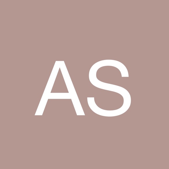 Profile Picture of Adam Shaw (@as77543) on Poshmark
