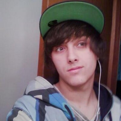 Profile Picture of Miles Newsham (@Curious_bob) on Twitter