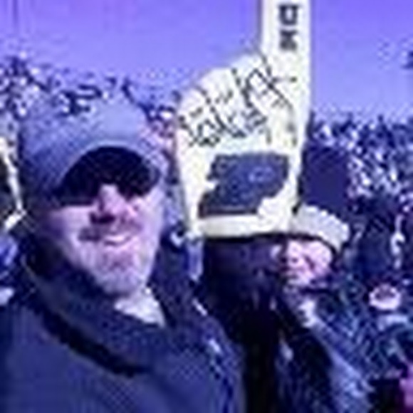 Profile Picture of Tom Degan (@tommydegan) on Poshmark