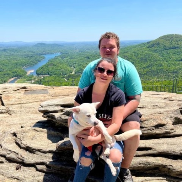 Profile Picture of Dylan Clements (@dylanclements07) on Poshmark