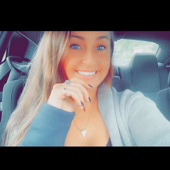 Profile Picture of Jessica Lucarelli (@jesslucarelli) on Poshmark