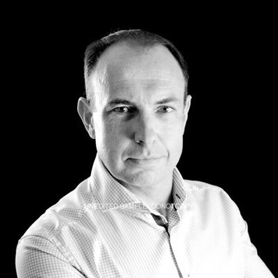 Profile Picture of Chad Smith (@@techsmitty) on Twitter