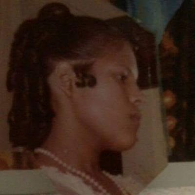 Profile Picture of Yolanda Lugo (@YolandaLugo20) on Twitter