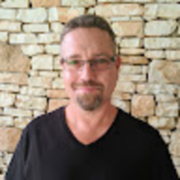 Profile Picture of C. graham Cohen (@crackercortex) on Poshmark