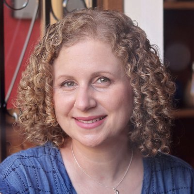 Profile Picture of Stephanie Cooper (@cooperbold) on Twitter
