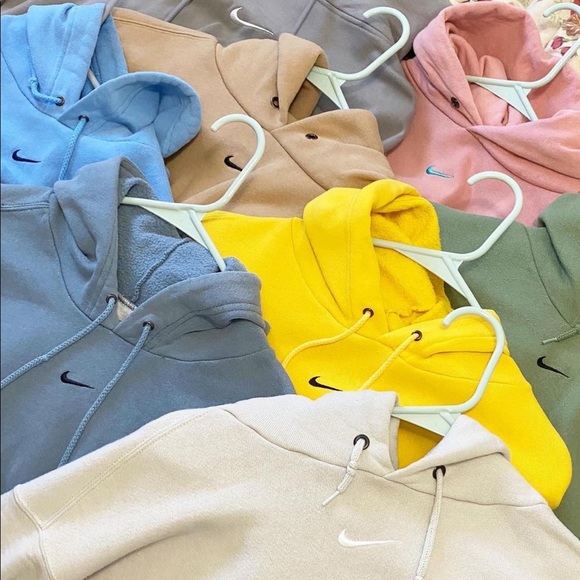 Profile Picture of Zach Miller (@zmmiller08) on Poshmark