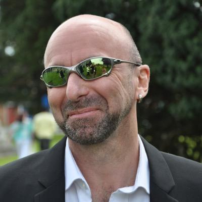 Profile Picture of Julian Jacobs (@queball1963) on Twitter