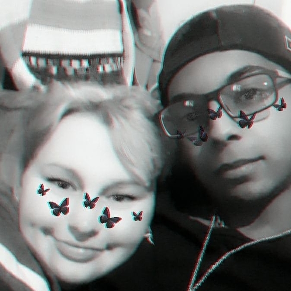 Profile Picture of Isaiah Rivas (@isaiahrivss113) on Poshmark