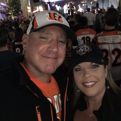 Profile Picture of Robert Hodge (@RobertH98162387) on Twitter