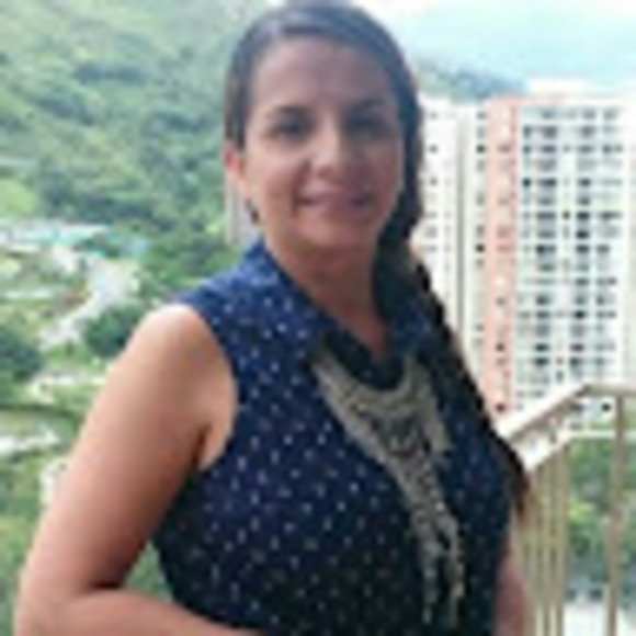 Profile Picture of Marcela Olivera (@marcela_olivera) on Poshmark