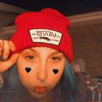 Profile Picture of Mackenzi Singiser ⭐️ (@pokemontrainer_kenzi) on Instagram