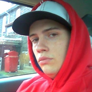 Profile Picture of Joshua Combs (@lilcombs) on Myspace