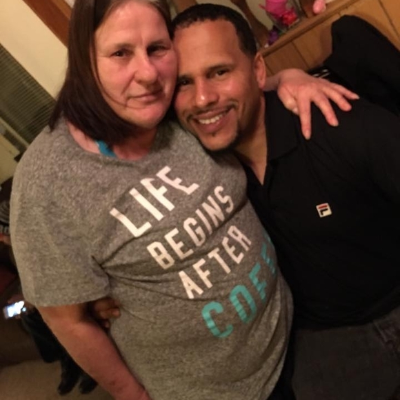 Billie Hojna - Poshmark Profile Picture of Billie Hojna (@1porkchop1) on Poshmark