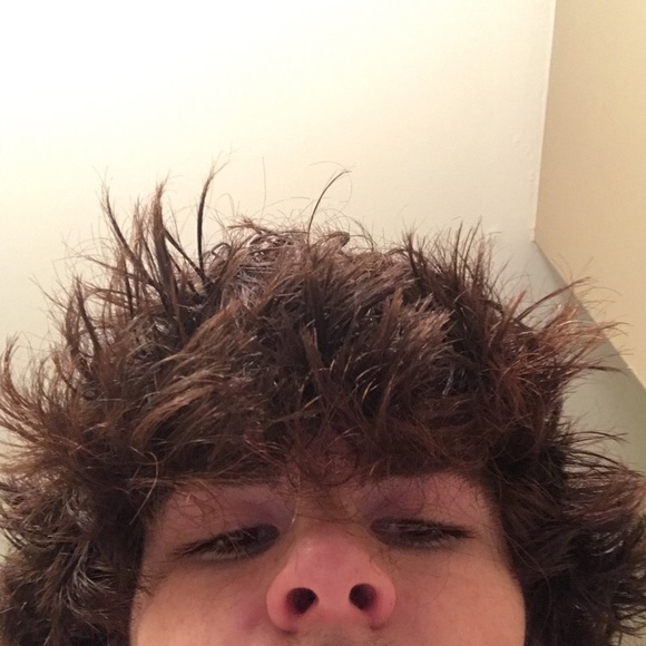 Profile Picture of Tylee Brosius (@tylerbrosius74) on Poshmark