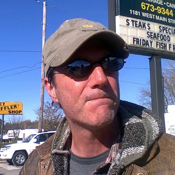 Profile Picture of Mike Larlham (@alarm1031) on Poshmark