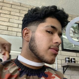 Profile Picture of Julian Peña (@_therealjulian20) on Instagram