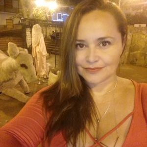 Profile Picture of Claudia Tobon (@ClaudiaTobon13) on Twitter
