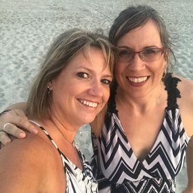 Profile Picture of Heather Bennett (@bennettsocial) on Pinterest