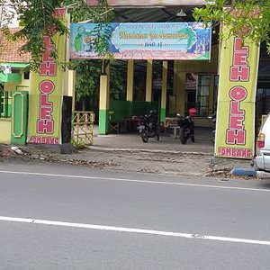 Profile Picture of Mike Utomo (@UtomoMike) on Twitter