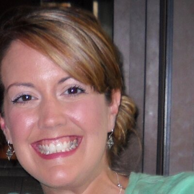 Profile Picture of Mandy Aug (@MissBowen1) on Twitter