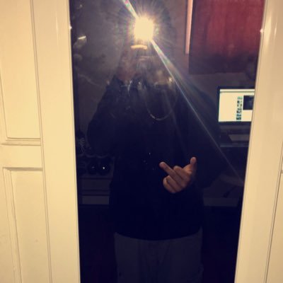 Profile Picture of Robert Marchello (@d3vil0lowk) on Twitter