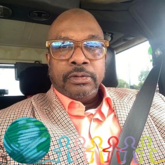 Profile Picture of Patrick Holiness (@holinesspatrick) on Poshmark