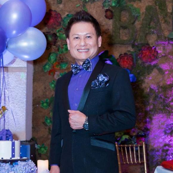 Profile Picture of Johnny Quach (@johnnyquach) on Poshmark