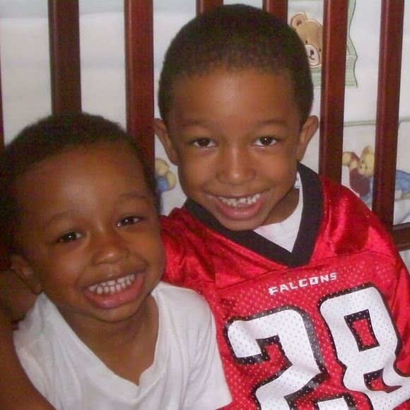 Profile Picture of Christopher Coleman (@chriscoleman202) on Poshmark